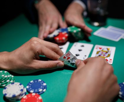 The World of Online Poker: Multiplayer Action, Tournaments, and Cash Games
