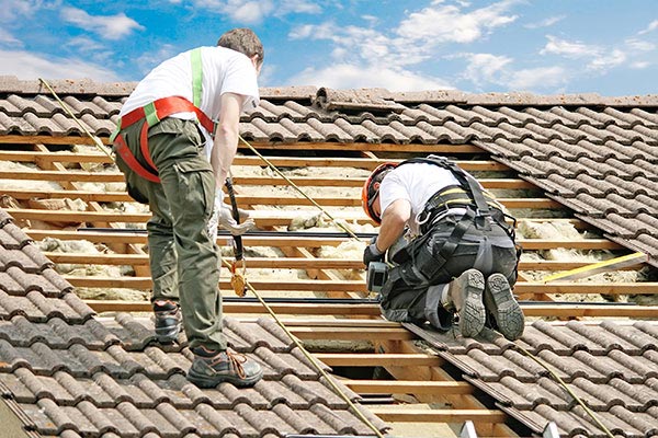 Professional Roofing Installation: Finding the Right Contractor