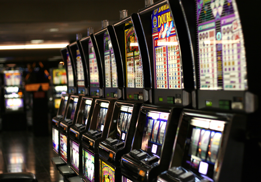 The Role of Casino Loyalty Programs in Slot 777 Play